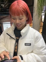 フィン(fin,)&nbsp;fin,/くびれヘア/似合わせカット/デザインカラー/ツートンカラー