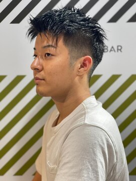 バーバーバー 四谷(BARBER-BAR) 大人の刈り上げスタイル