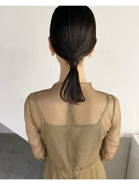 シアー(siar) タイトアレンジ　お呼ばれヘアー