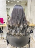 《tomi》グラデーション×グレージュ