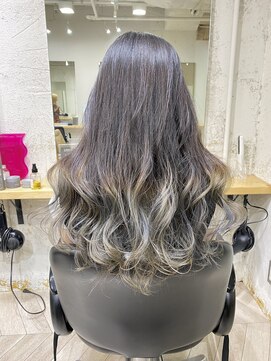 エル(EL by green) 《tomi》グラデーション×グレージュ