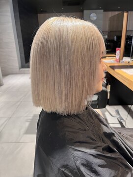 リー 京橋(Lee) ホワイトベージュカラー