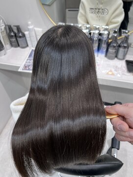 トランス(TRUNS) 髪質改善ULTOWAトリートメント