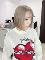 ユーフォリア エヌ 池袋サンシャイン通り店(Euphoria +n) ミルクティーベージュ