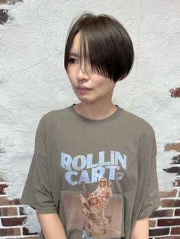 クラッチ (Klutch)の写真/【正木】フェイスラインカットで表情が変わる☆小顔に見えるカット技法がキー♪魅力を最大限に引きだす！