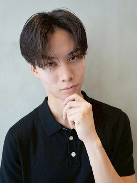 ニコ トウキョウ ロジック(nico TOKYO Logic) フェザーパーマニュアンスパーマメンズセンターパート襟足あり