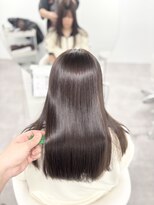 ドアホワイト(door white) 髪質改善トリートメント×オリーブベージュ
