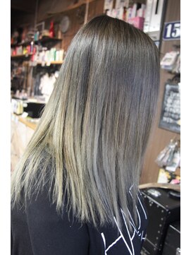 オーバーキャプテンネイキッド(OVER CAPTAIN NAKED) パールアッシュグラデーションカラー