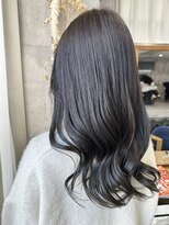 トゥーミー(to mee) 大人可愛いグレーアッシュ♪【小松】