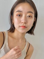 ノイカーム(noi Calm)&nbsp;顔周りレイヤーカットグレージュカラーくびれボブショートカット