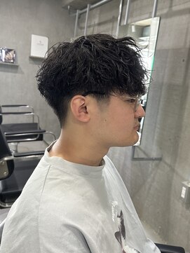 ラック(LUCK) ダークアッシュ/アッシュブラック/カルマパーマ/ベリーショート