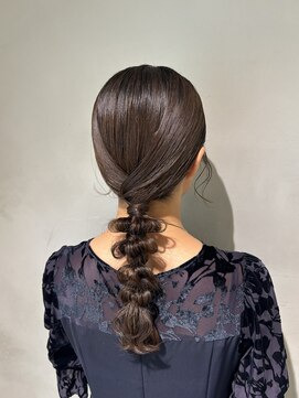 ベルバイリトル(belle by little) 編みおろしアレンジ