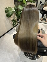 シアン(.Xian)&nbsp;アッシュベージュ（ブリーチ/ハイライト/インナーカラー）