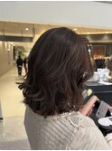 スモーキーグレージュ×ミディアムレイヤー