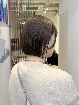 ソト 銀座(soto.) ミディアムヘア/暗めカラー/デザインカラー/ボブ/銀座