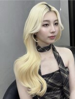 エミーバイモアムー(Emmie byMoremuu)&nbsp;【あいり】盛れる顔まわりカット