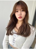 韓国 くびれ ヨシンモリ 艶髪ブラウンカラー