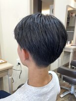 アルターリール(aL ter Rire)&nbsp;MEN’S HAIR/サーフカール/刈り上げセンターパート/中村