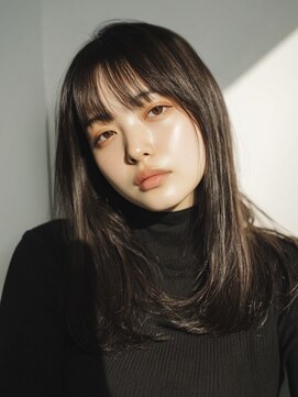 ハーツオオサカ(HE:ARTS OSAKA) 美人見え黒髪ロング×HE:ARTS韓国巻き [韓国ヘア/韓国メイク]