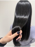 【横浜】艶ブラック×髪質改善ストレート|圧倒的ツヤ感ロング