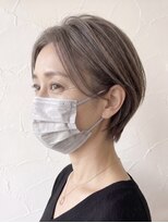アングレカム(Angraecum)&nbsp;【扱いやすい楽チンスタイル】大人女性のショートヘア