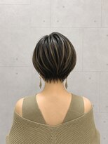 ニューオリジンヘア(New Origin Hair)&nbsp;甘辛ショート×グラデーションカラー