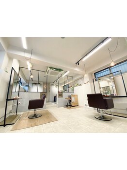 ゆったりとした時間を過ごしたいアナタにオススメ★少人数スペースで落ち着いたお時間をご提供します♪