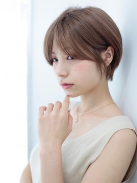 ネオリーブ クーロ(Neolive curro) 収まりの良いショートボブスタイル♪