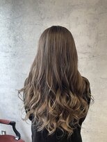 アフィナー 上大岡(Afinar) tomoスタイル 透明感ベージュ