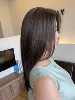 グランウェイ(GRUNWAY)&nbsp;綺麗めレイヤー×カーキアッシュ