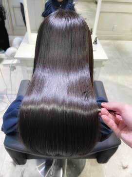 ナイン バイ アソビ 銀座(Nyne by asobi) 髪質改善/縮毛矯正/白髪染め/美髪/艶髪/銀座/酸熱トリートメント