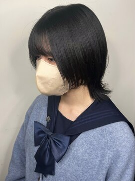 グラッド(GLAD.) ショートウルフカットミディアムウルフ顔まわりレイヤーカット