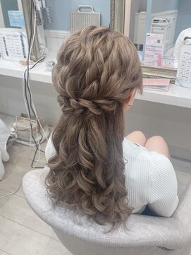 アリエス 渋谷駅東口店(Aries) ハーフアップ