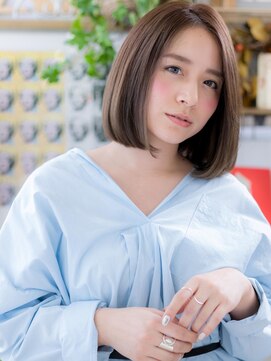 カバーヘア ブリス 戸田公園西口店(COVER HAIR bliss) アシンメトリー黒髪艶カラー前下がりボブc5戸田公園20代30代40代