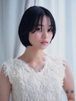 トリエラ 新宿(TRIELA) ナチュラルブラック大人ショートボブ