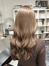ディーカヘアーセンダイ(Di KA HAIR sendai)&nbsp;ミルクティーベージュ/透明感カラー/シアーベージュ/巻き髪/大人