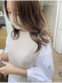 秋っぽベージュ
