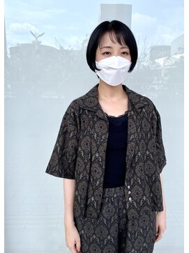 ルッツ(Lutz. hair design) ショートレイヤー【犬山良慈】