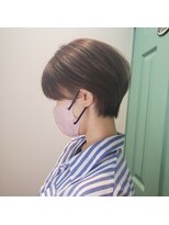 アットティー 金沢文庫(at tee...) 【コンパクトショート】×【ハイライト】×【イヤリングカラー】