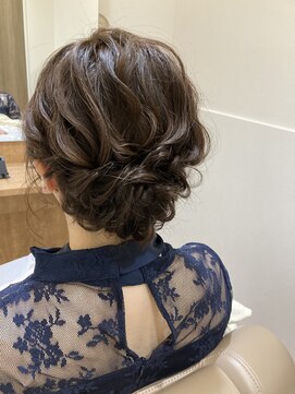 エデン(Eden by Nanpu) シニヨンお呼ばれヘアアレンジ◎20代30代40代