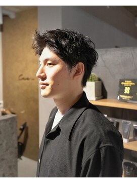 キュー(Cue_) 刈り上げない2way大人メンズスパイキーショート 1 【影山】