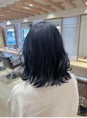 ネイビーカラー