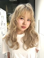 ソル ジングウマエ(SOL JINGUMAE)&nbsp;インナーカラーミルクティーベージュシルバーイヤリングカラー