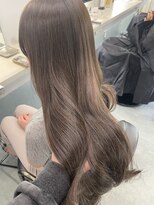 リリー(Lilley)&nbsp;マロンベージュ×姫カットレイヤー×韓国風巻き×髪質改善