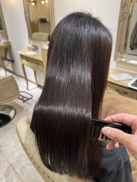 アクシュ(aqush) ナチュラルブラウン×美髪