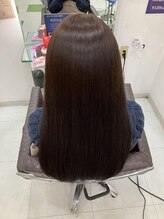 リラ ジュネス(Lilas Jeanesse)