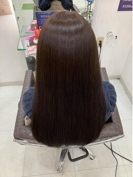 リラ ジュネス(Lilas Jeanesse)の写真/一人一人の髪のお悩みを解決しながら、理想のスタイルへ導きます◎あなたに合ったスタイルをご提案!