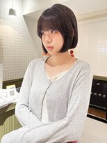 エミィ(emme) グレージュ+ボブスタイル