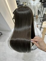 ジーナ 吉塚(Zina)&nbsp;艶髪ナチュラルアッシュブラウン【福田れん】博多 吉塚 美容室