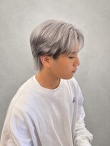 ミー 新宿(MII)&nbsp;シルバー/ダブルカラー/髪質改善/新宿/MII/